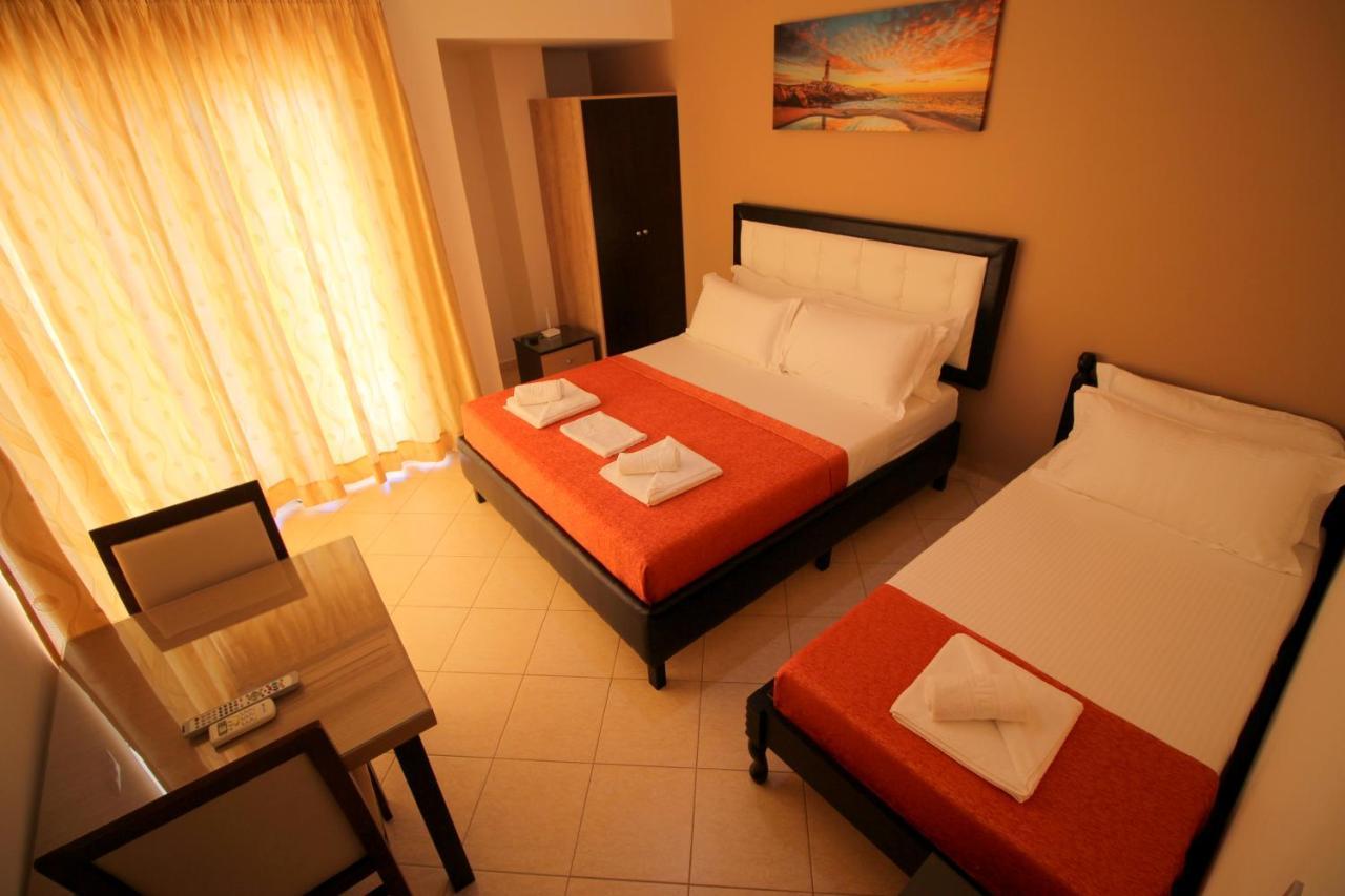 Down Town Hotel Ksamil