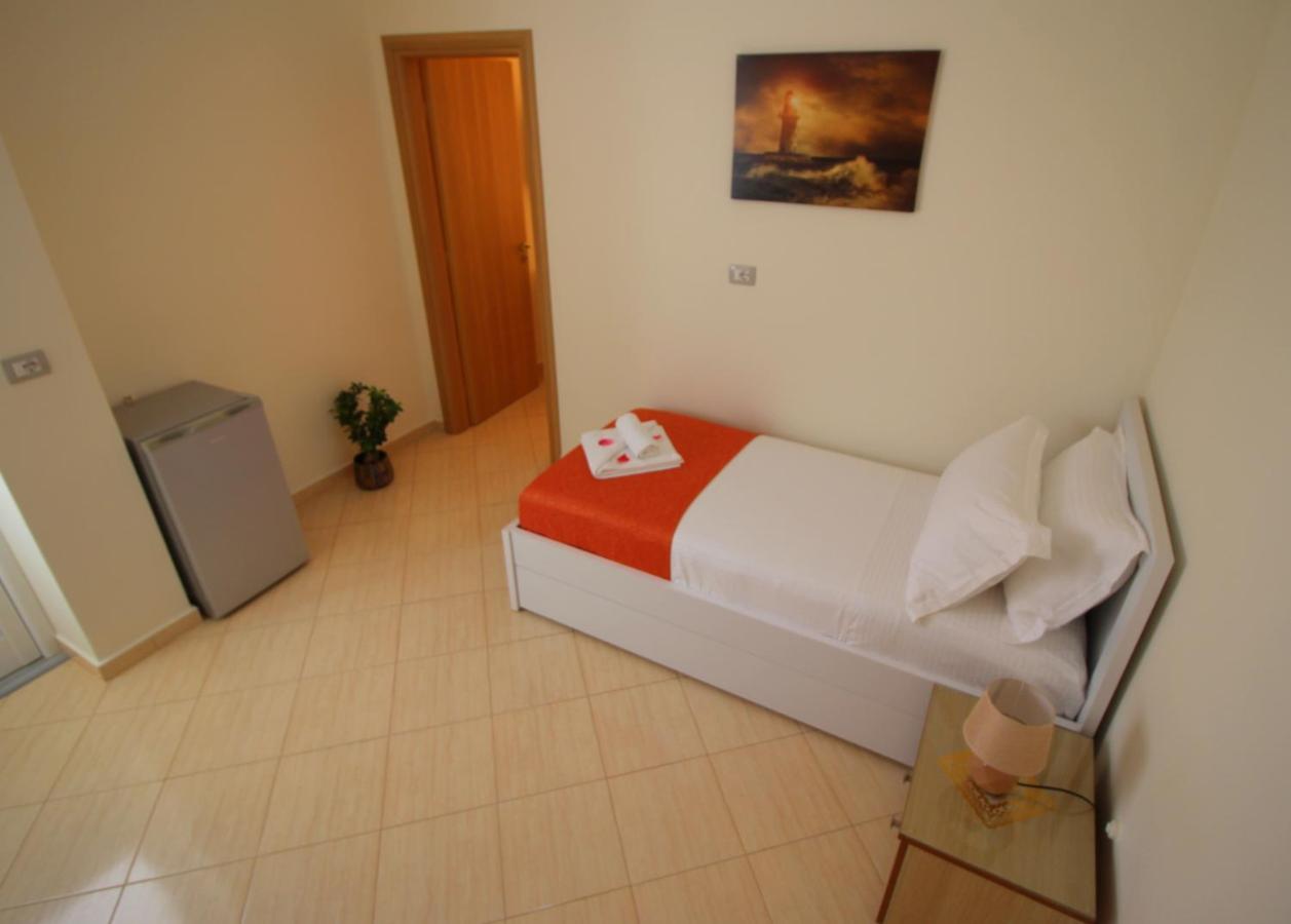 Hotel Down Town 3*
